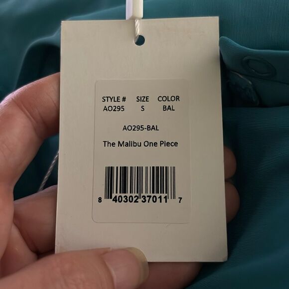 Andie The Malibu One Piece Swimsuit Baltic Blue size S NWT - Picture 7 of 7